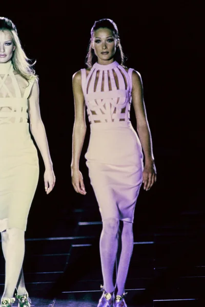 Look 29